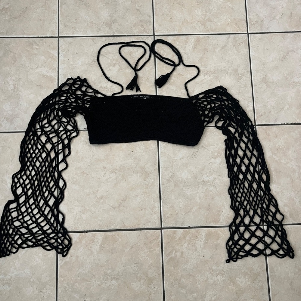 Crochet Crop Top Small Black Fishnet Sleeve Halter Fairy Grunge Festival Goth